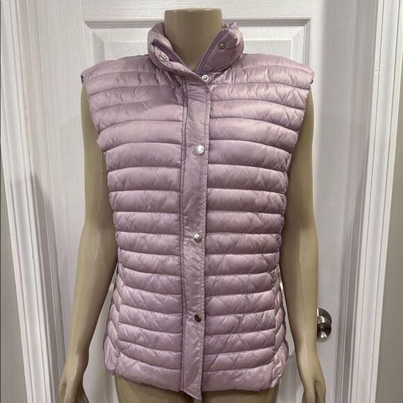 CLASSIC 20 LIGHT PUFFER VEST. - Picture 1 of 8